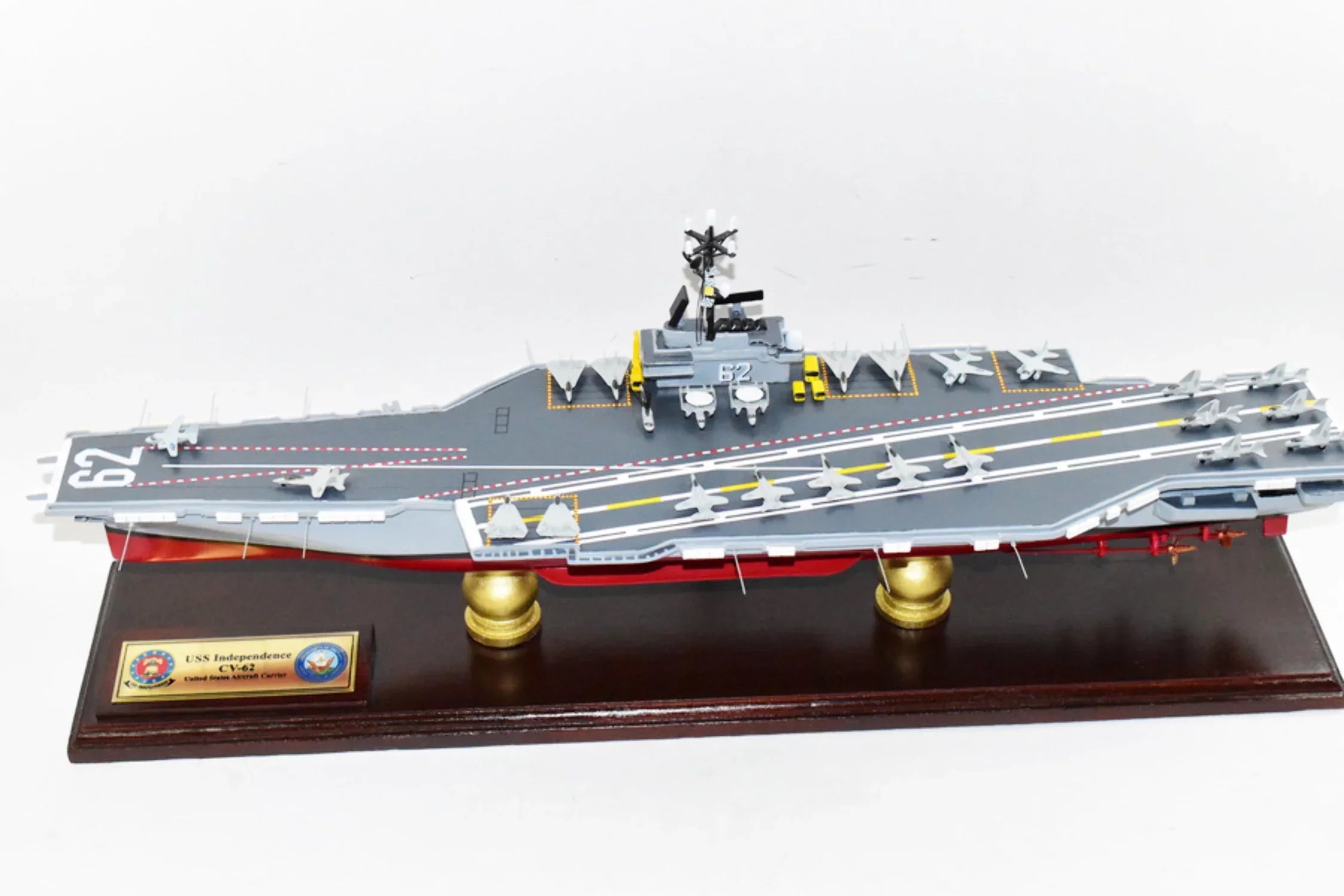Model,Navy,Scale Aircraft Class USS Model,Mahogany,Forrestal Carrier CV-62 Independence