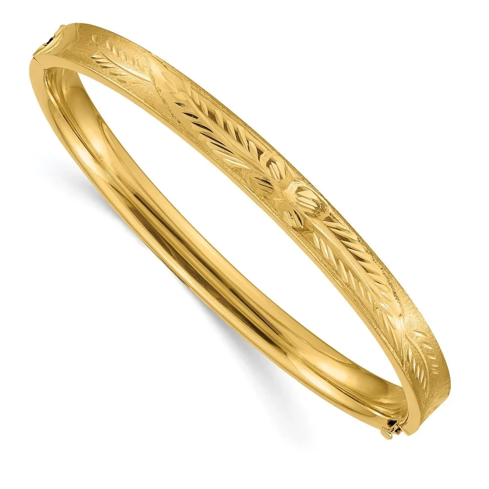 4/16 QCC4/16 14k Diamond-cut Bangle Concave Bracelet Hinged