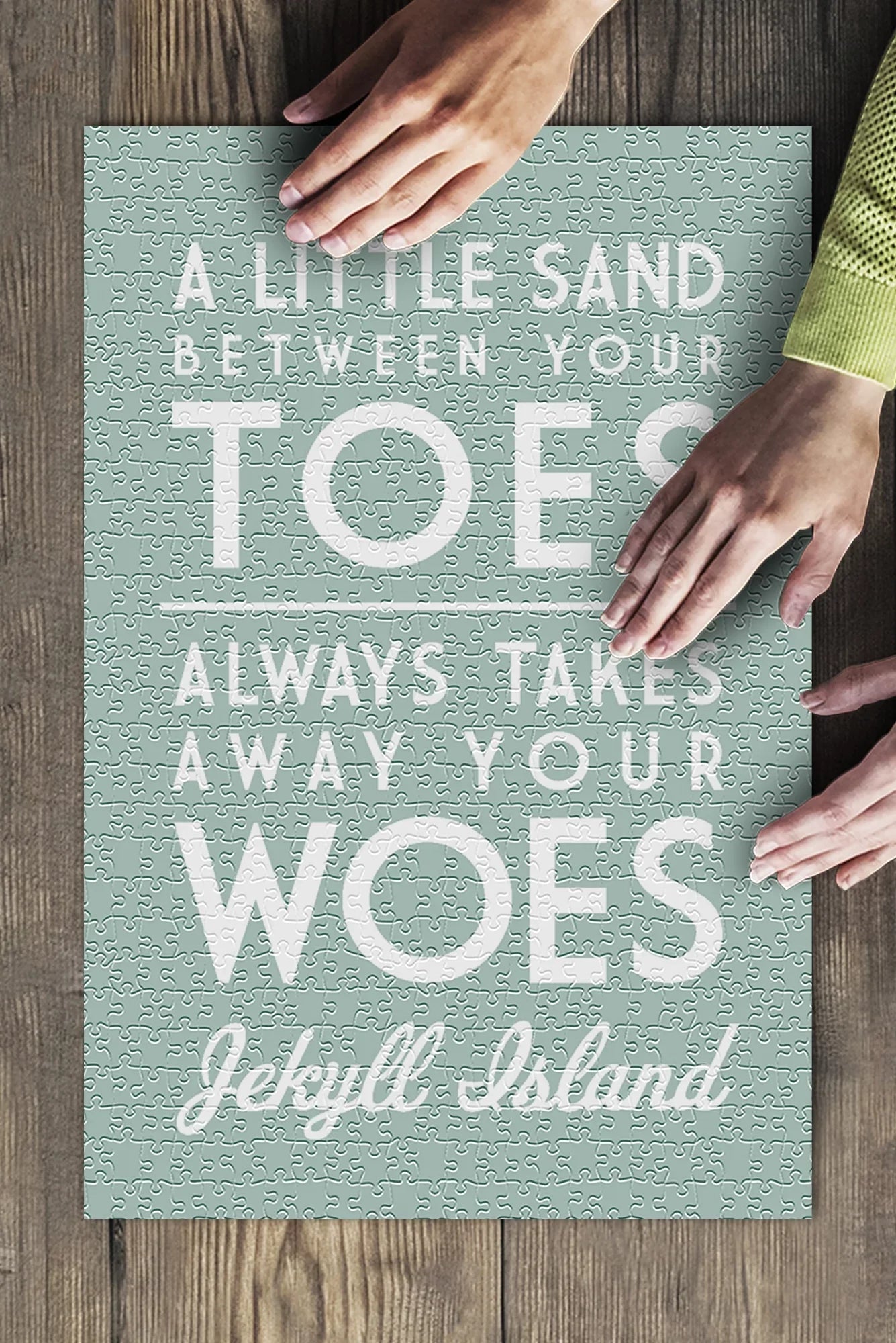Island, Puzzle Said Piece Jigsaw Premium inches, Little Between Family, Made Toes, Adults Jekyll and (19x27 in Sand A Georgia, for 500 Your Simply USA)