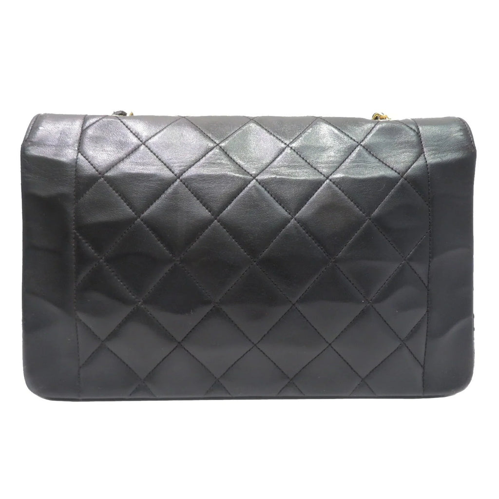 Black Lambskin Chain (Fair) Bag CHANEL Diana Women's Pre-Owned Matelasse Shoulder Chanel Men's