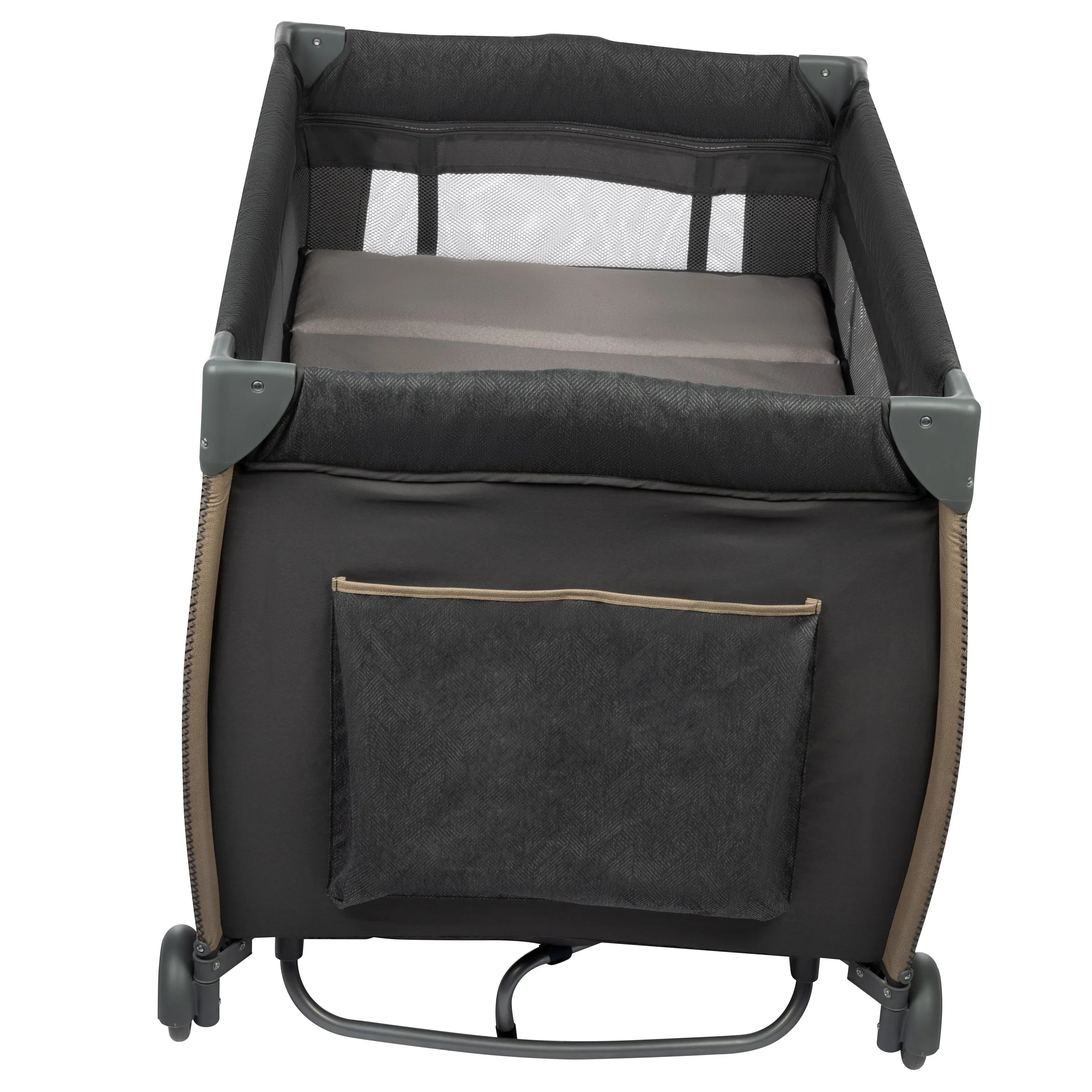 Play Castle Rocking Bassinet, Size Point with Full Yard Monbebe