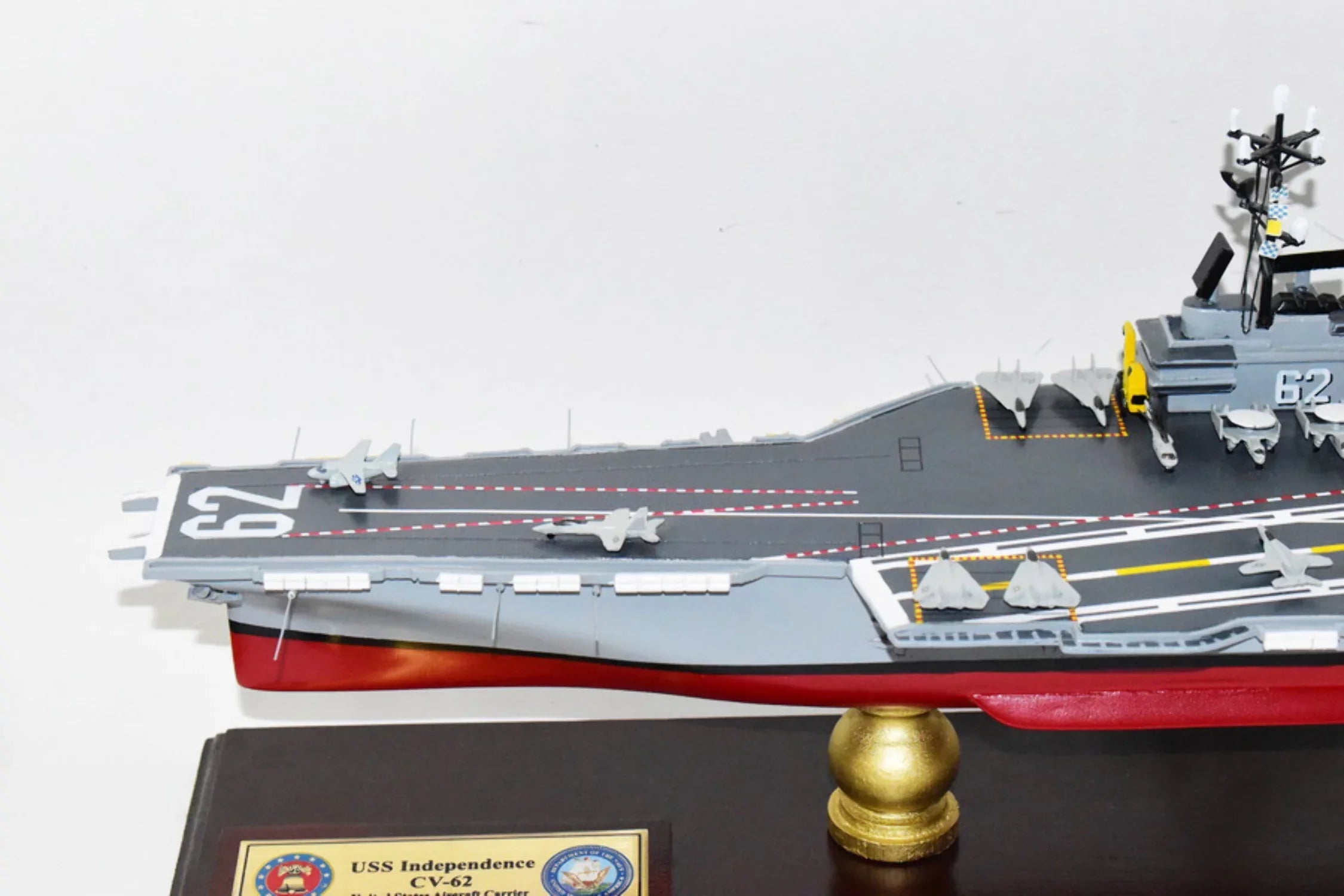 Model,Navy,Scale Aircraft Class USS Model,Mahogany,Forrestal Carrier CV-62 Independence