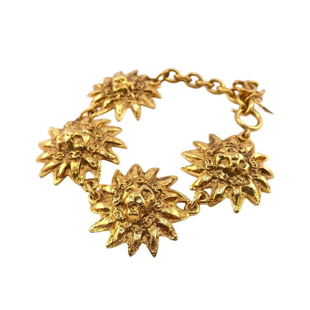 Lion Women's CHANEL Pre-Owned Gold (Good) Z0004923 Bracelet