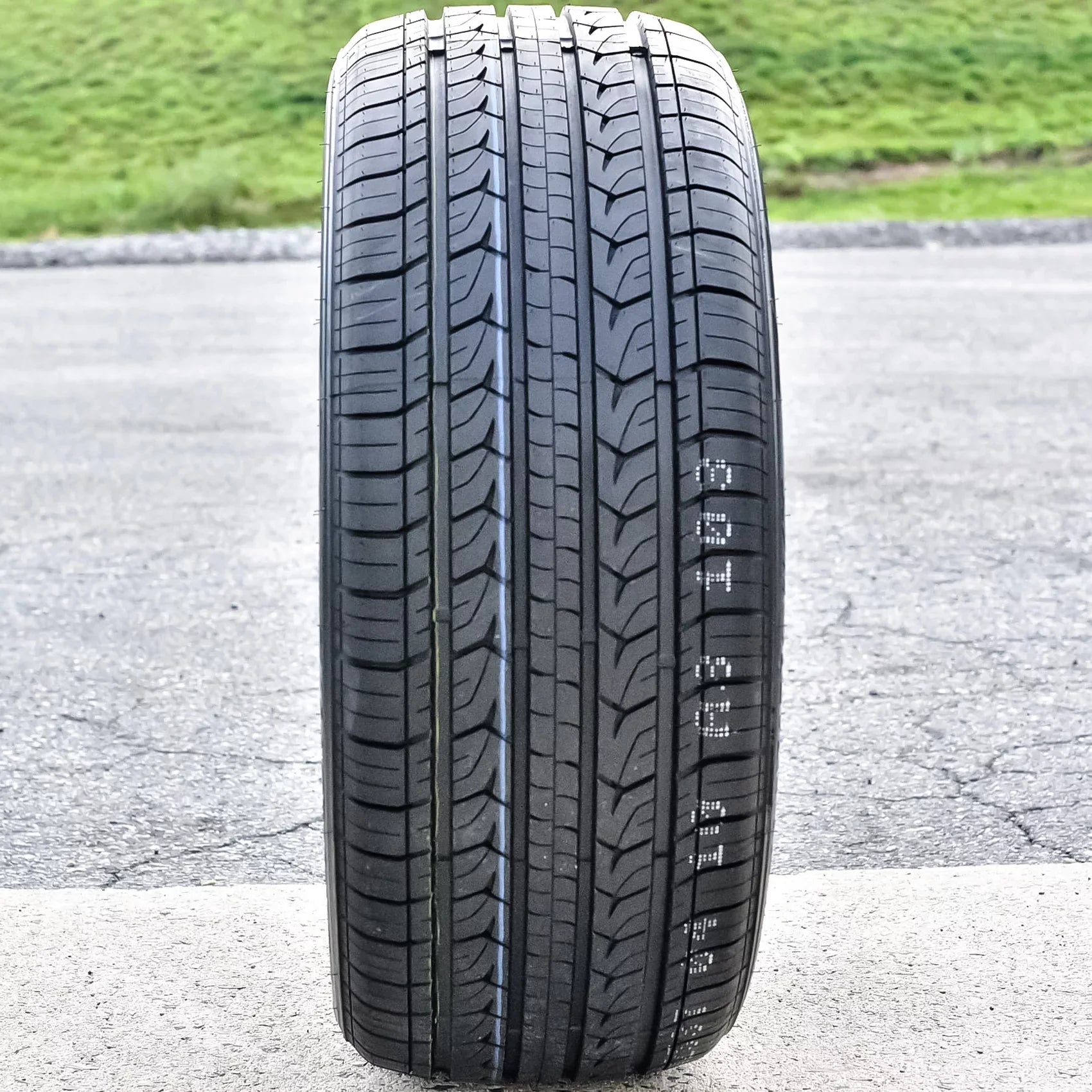 Joyroad Chevrolet Tourer A/S All Season H/T Grand Premier, 99V 2020-23 LT 235/50R19 Chevrolet 2018-19 Fits: (FOUR) Set 4 Equinox of Equinox Tires