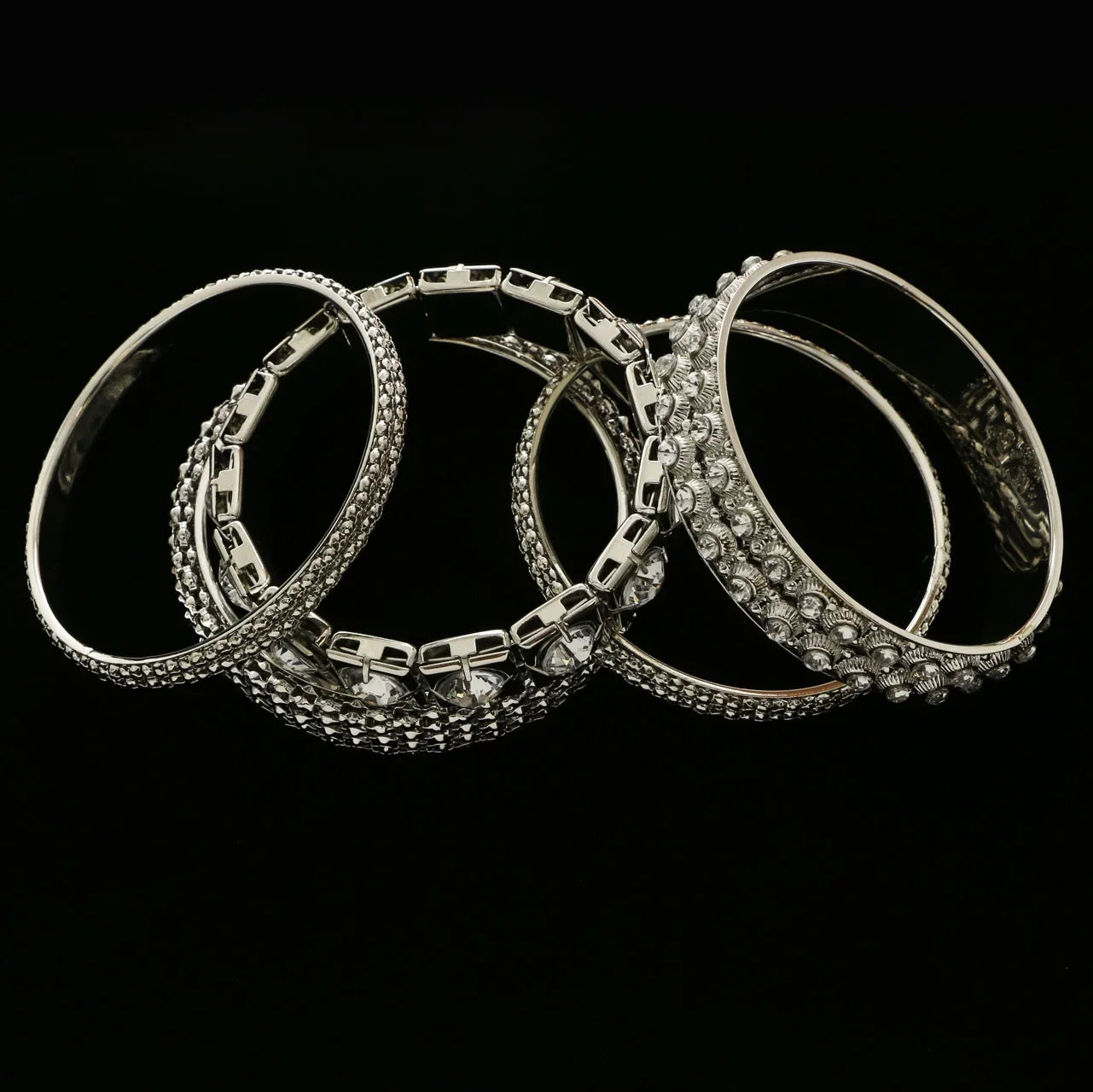 Designer Bracelet Silver-Tone Lyons Set Erica