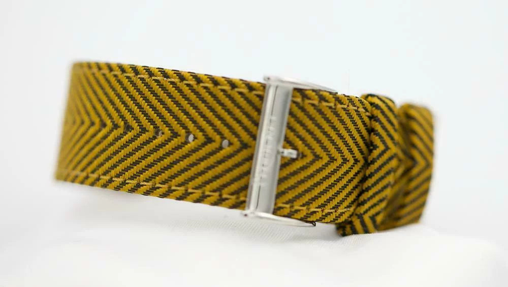 Case Women's Watch Mini Steel Pequigent Band Interchangeable 12mm Color