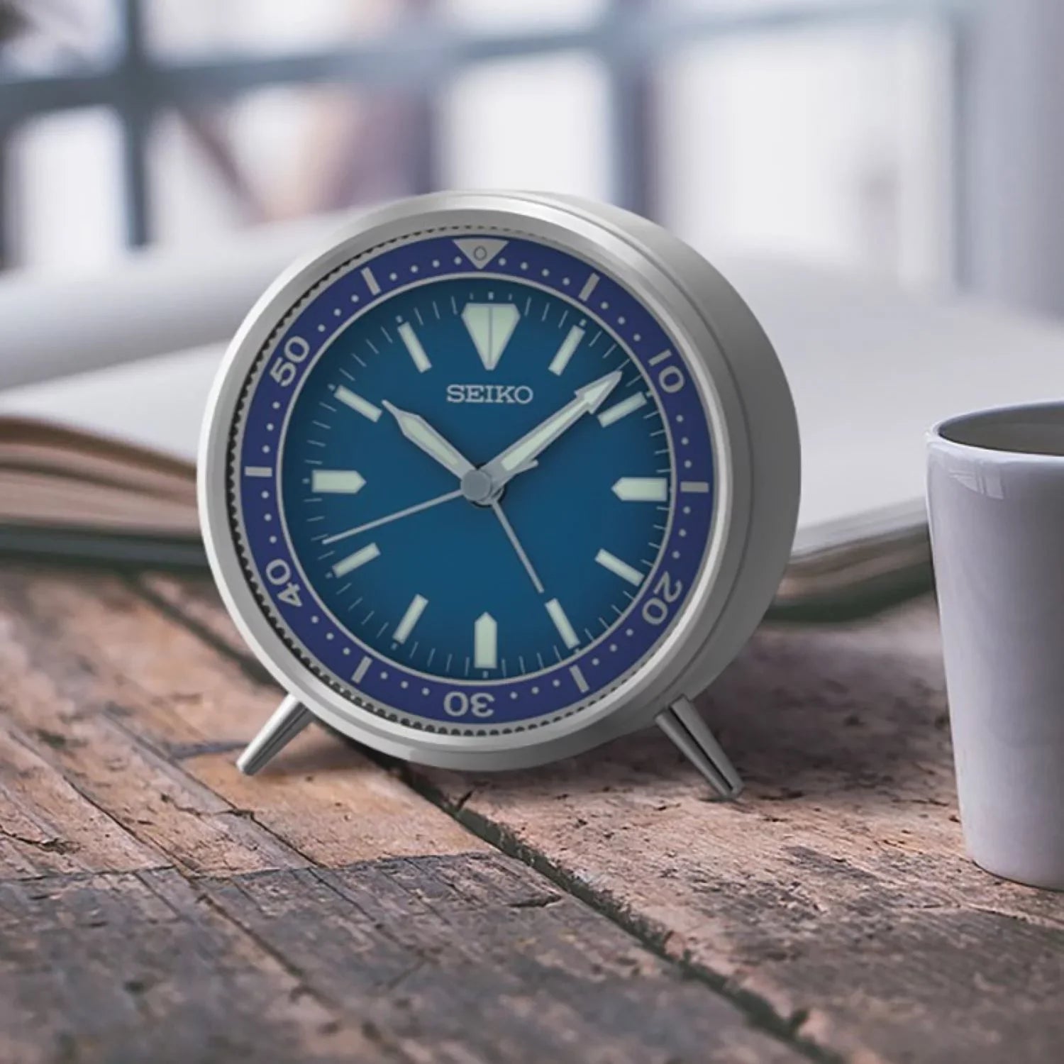 Mai Blue inch Case QXE065LLH Seiko Quartz Beep Analog Arabic Alarm Clock T 4 Metal