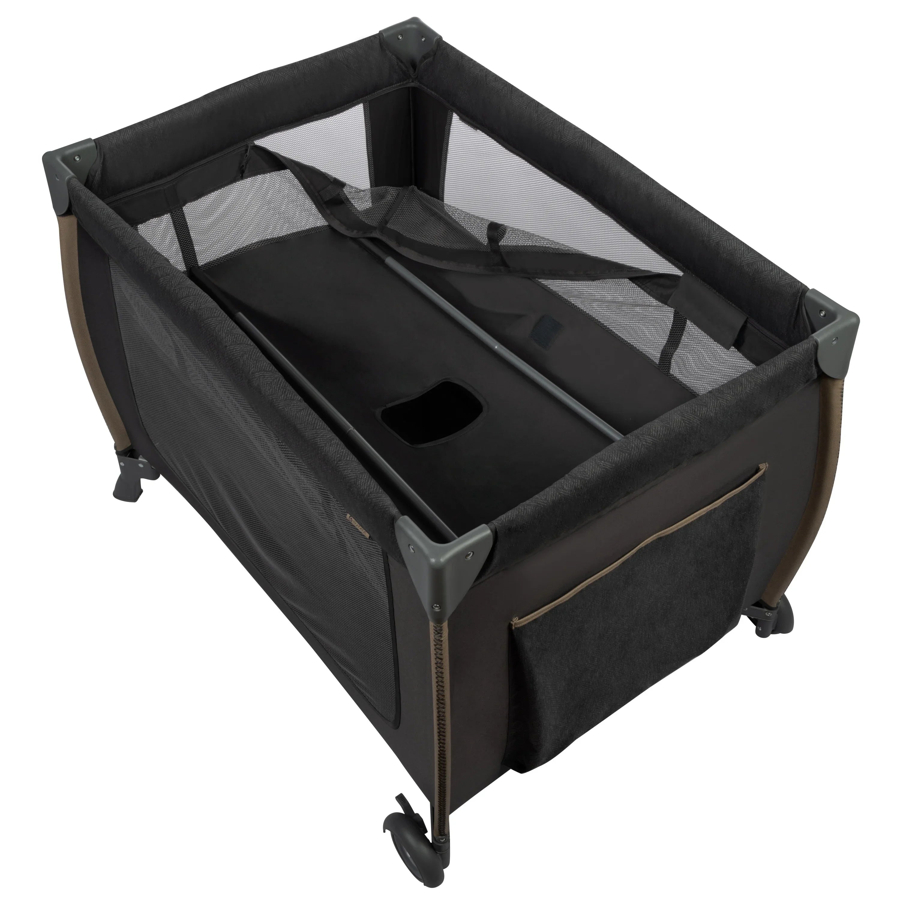 Play Castle Rocking Bassinet, Size Point with Full Yard Monbebe