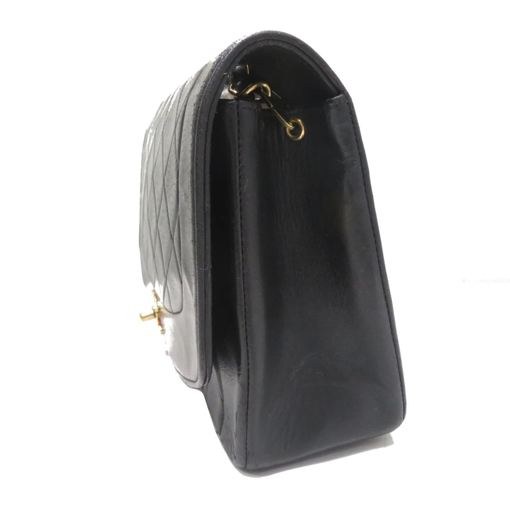 Black Lambskin Chain (Fair) Bag CHANEL Diana Women's Pre-Owned Matelasse Shoulder Chanel Men's