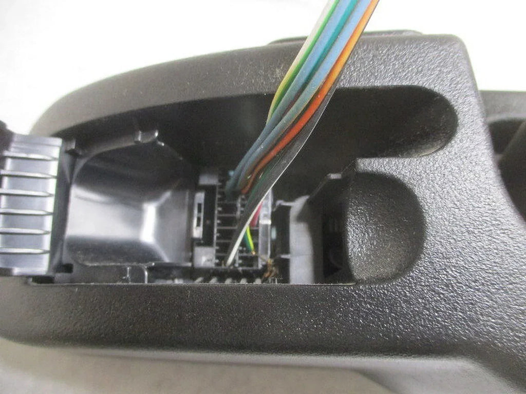 Rear Liberty Auto OEM Pre-Owned Mirror View Dimming Jeep Patriot LKQ Dim w/Automatic (Good)