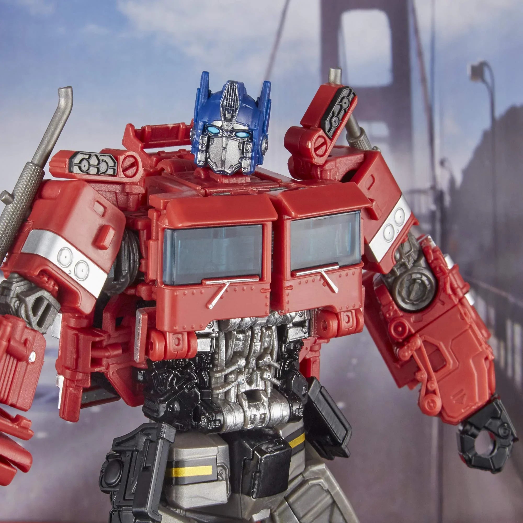 Toys Voyager 8 Bumblebee - 6.5-inch Ages Movie Up, Action Prime Series Optimus Studio Class 38 Transformers Figure and