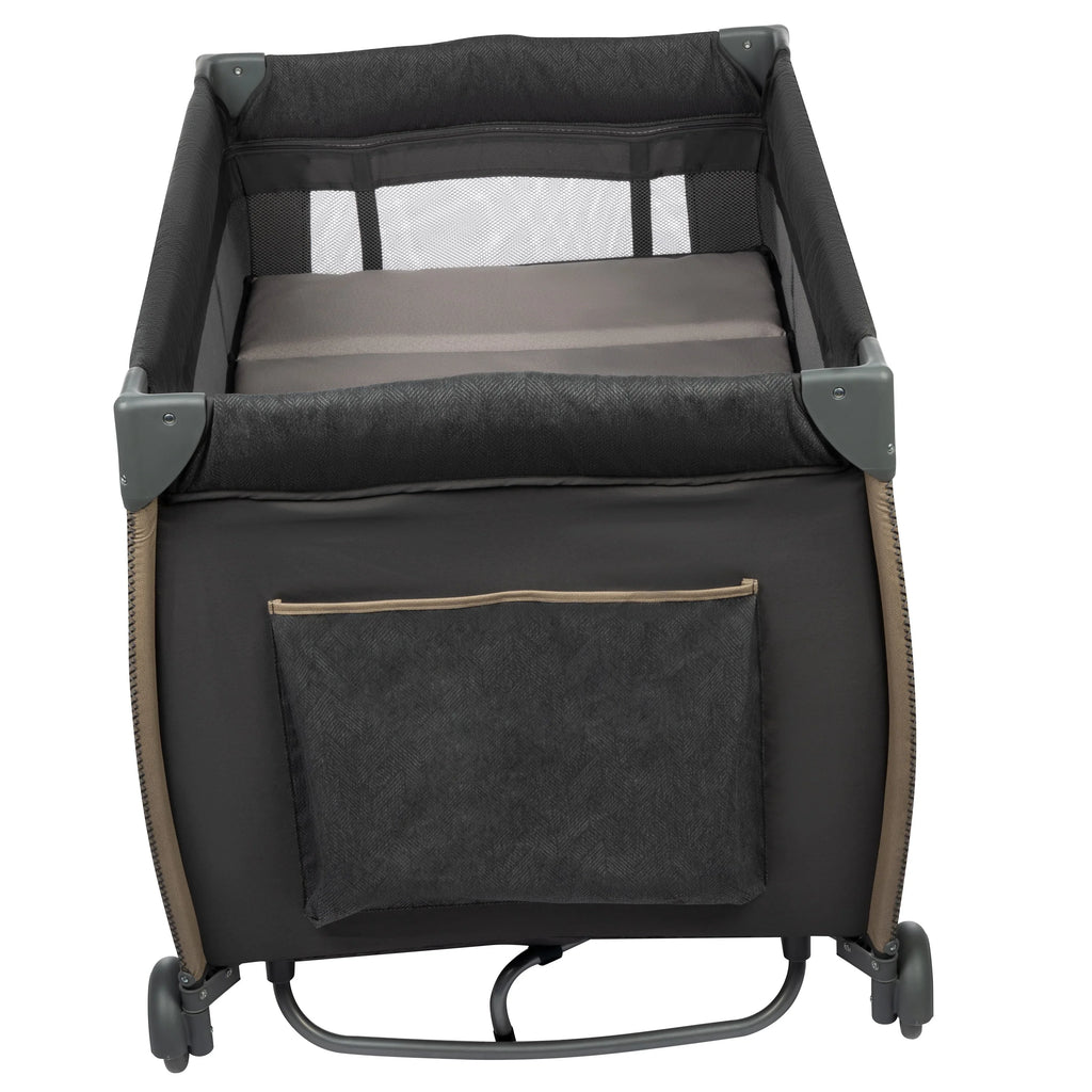 Play Castle Rocking Bassinet, Size Point with Full Yard Monbebe