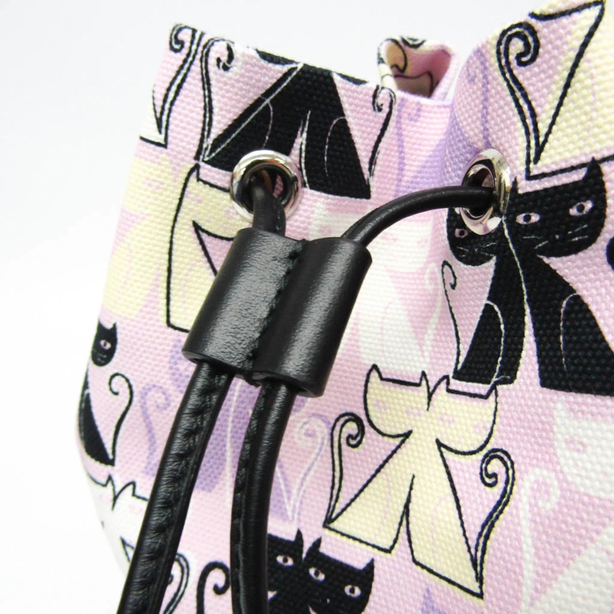 Miu (Good) Black,Light Leather,Cotton CANAPA Pre-Owned Bag CATS 5RM014 Pouch Purple,Multi-color Drawstring Women's Miu