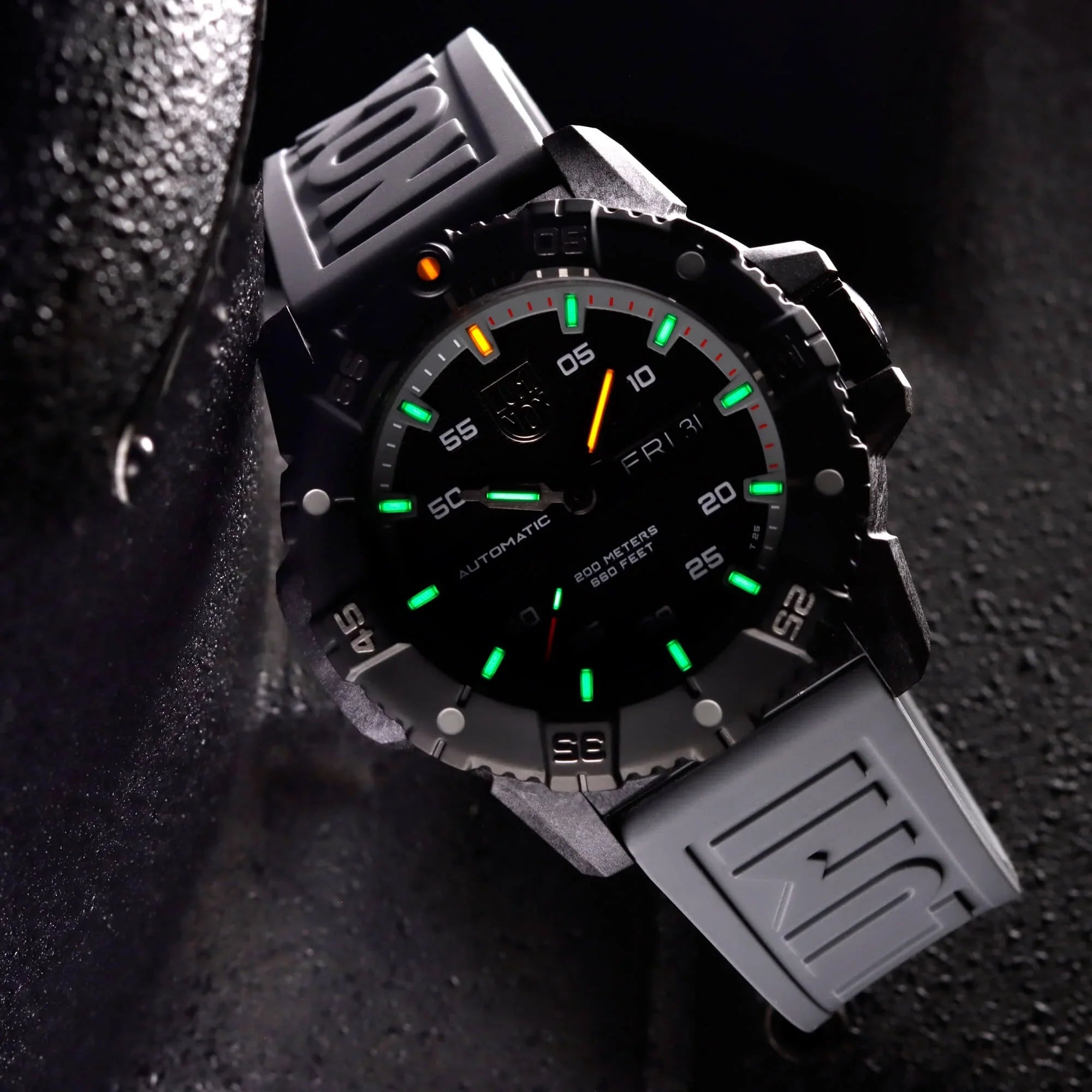 Men's Strap Master Rubber Grey Watch XS.3862 Carbon Seal