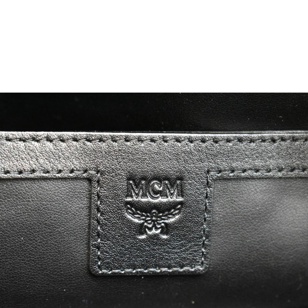 Baguette Leather Bag Monster Orange Eye Pre-owned Crossbody Calfskin FENDI