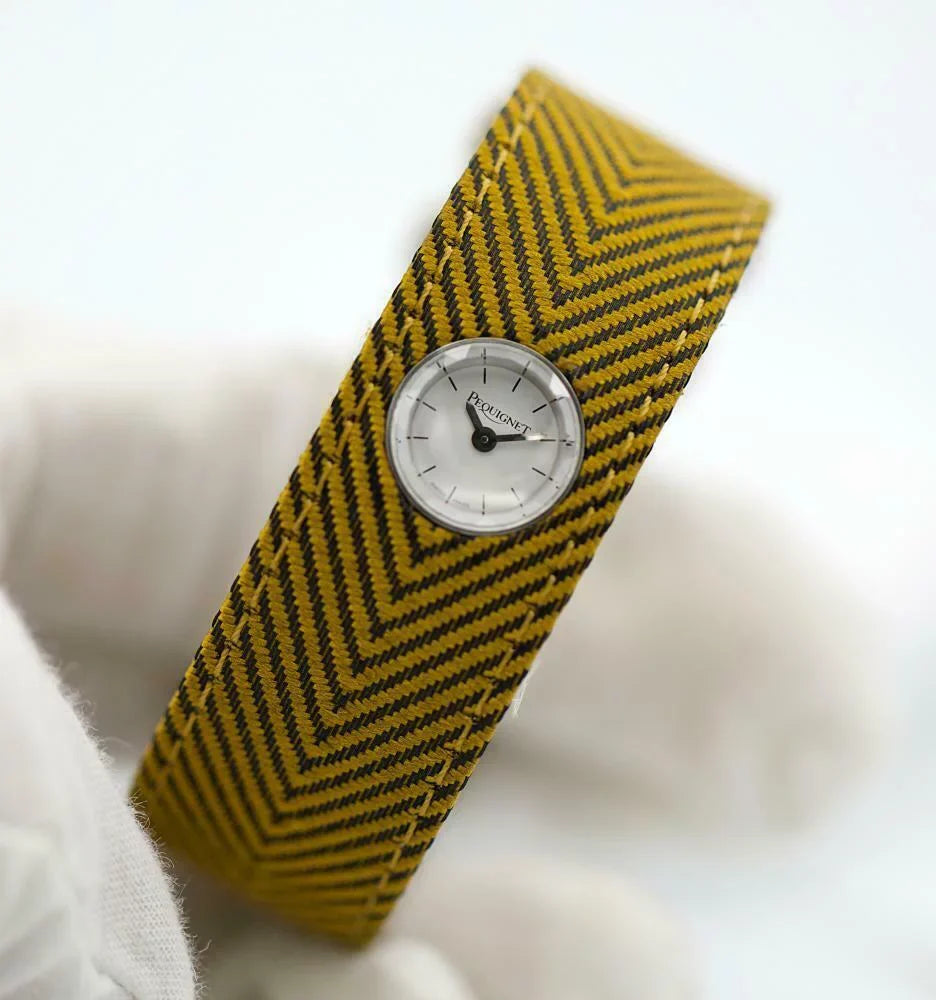 Case Women's Watch Mini Steel Pequigent Band Interchangeable 12mm Color