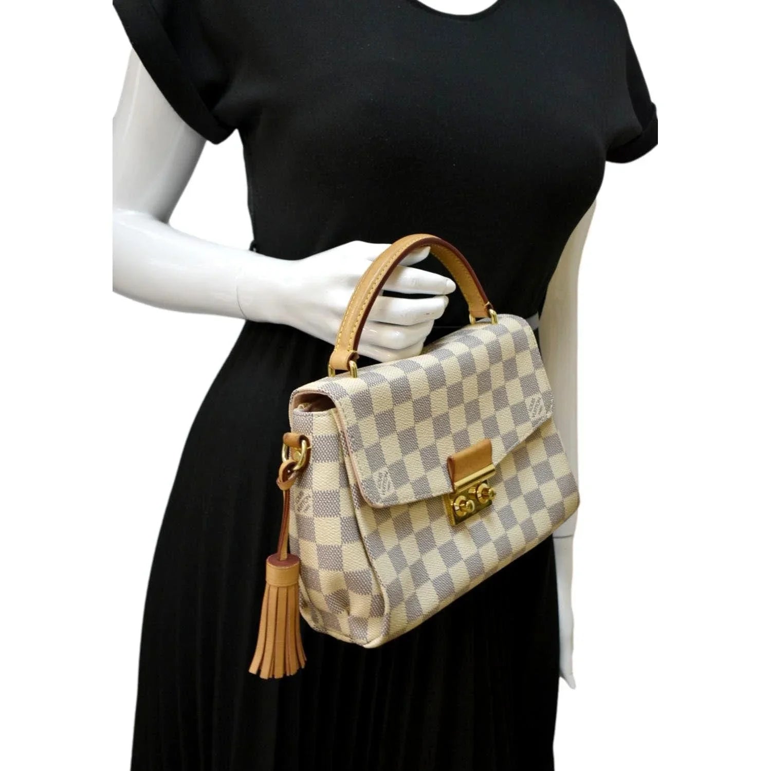 Satchel Damier White Crossbody Azur VUITTON LOUIS Pre-owned Croisette Bag