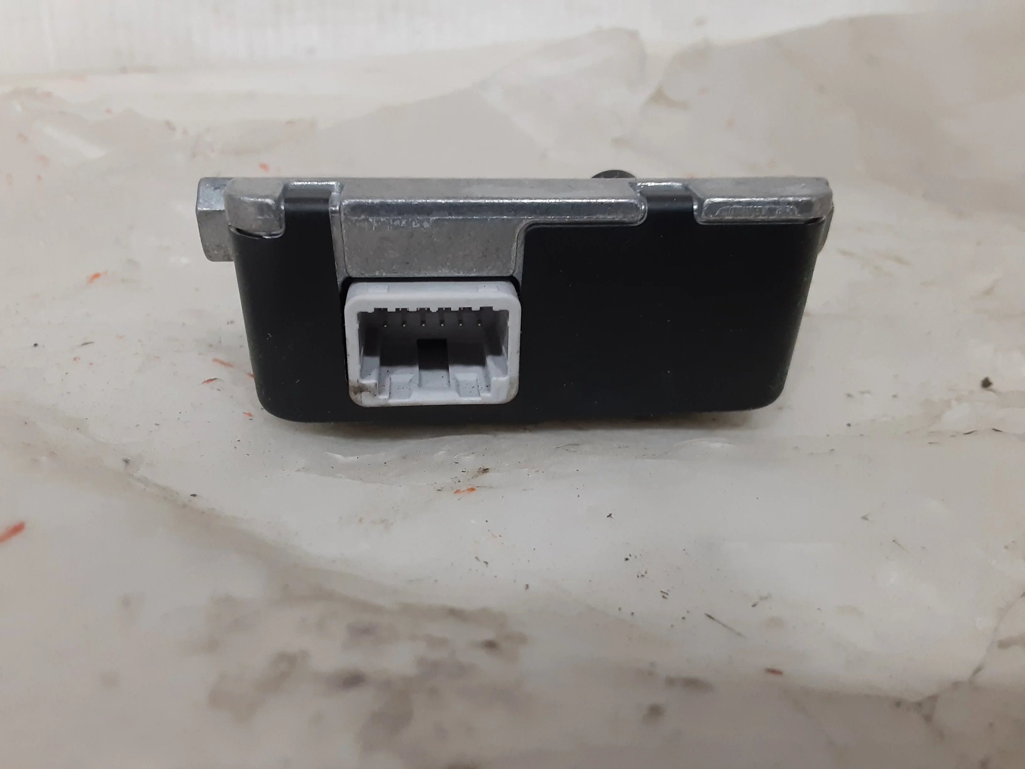 View Departure Camry Camera lane 18-19 Front 8646C-06010 Windshield Toyota OEM Pre-Owned (Good)