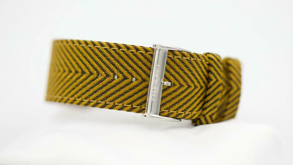 Case Women's Watch Mini Steel Pequigent Band Interchangeable 12mm Color