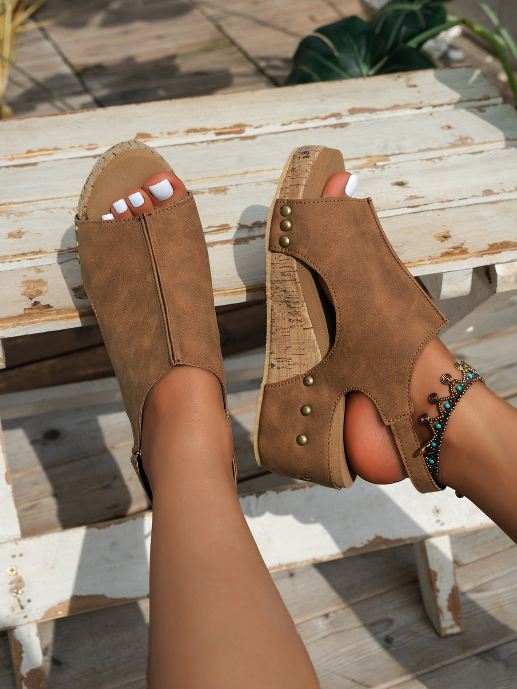 Stitching Leather Wedge Gray Vintage Studded Sandals
