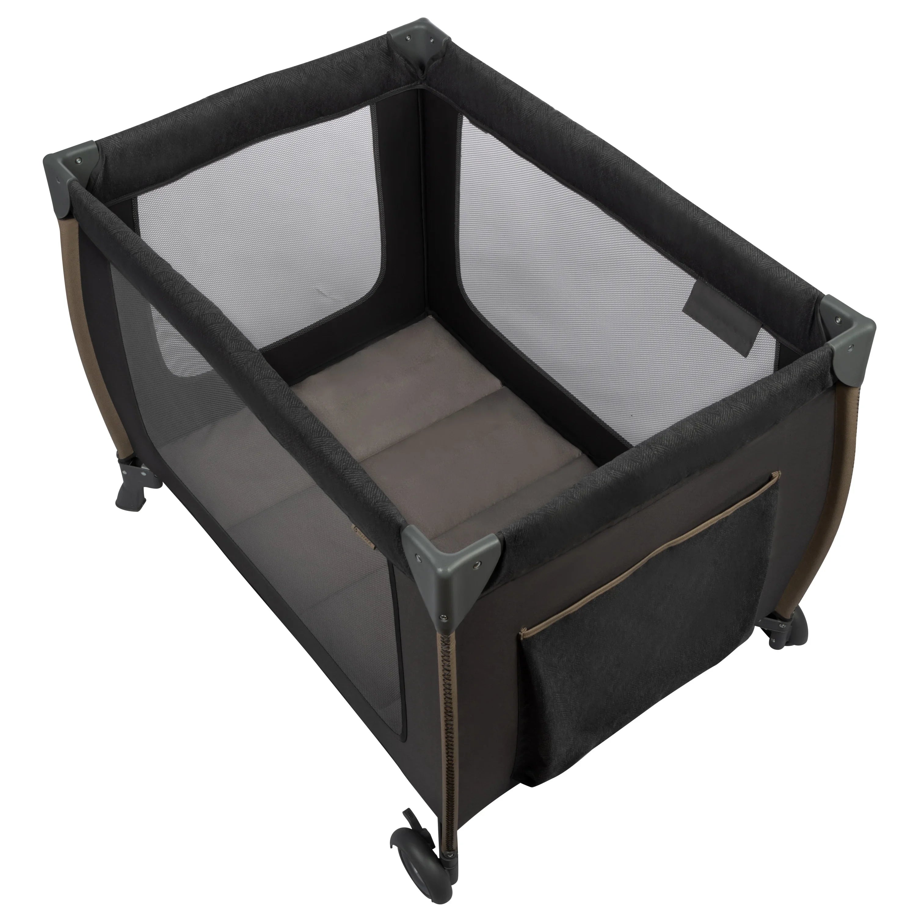 Play Castle Rocking Bassinet, Size Point with Full Yard Monbebe