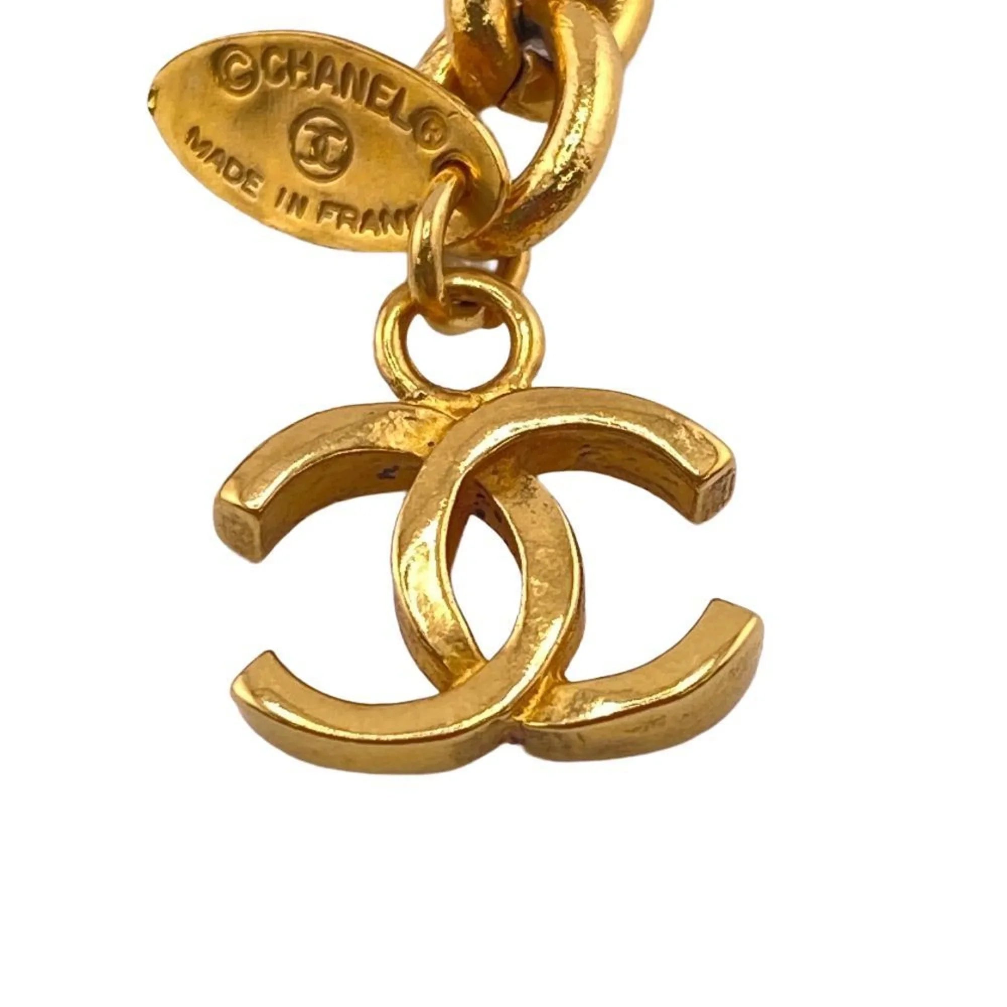 Lion Women's CHANEL Pre-Owned Gold (Good) Z0004923 Bracelet