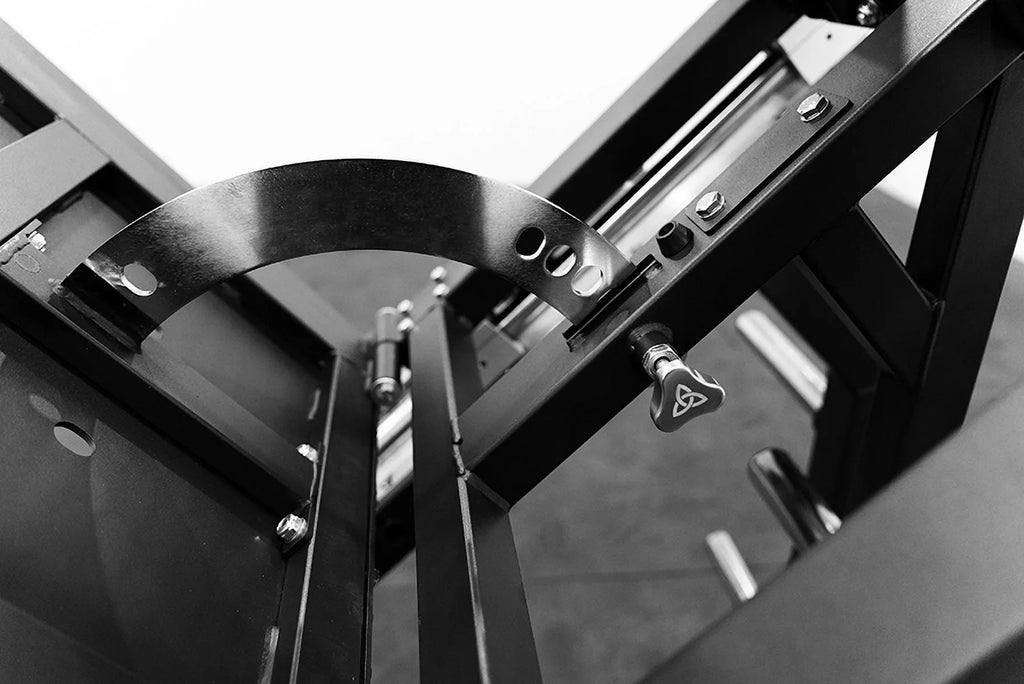 Combo Leg Adjustable OUTLAW: Press/Hack-Squat BOLT