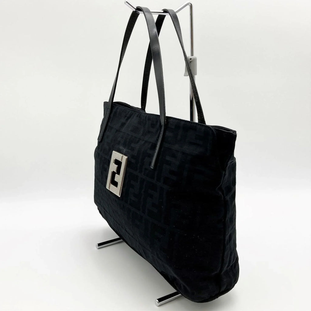 (Good) pattern Pre-Owned FENDI Zucca 15786 tote ladies canvas nylon handbag bag black